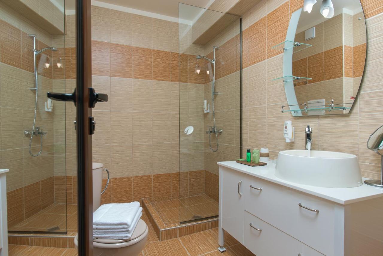 Hotel Villa Magus Kladnitsa Экстерьер фото
