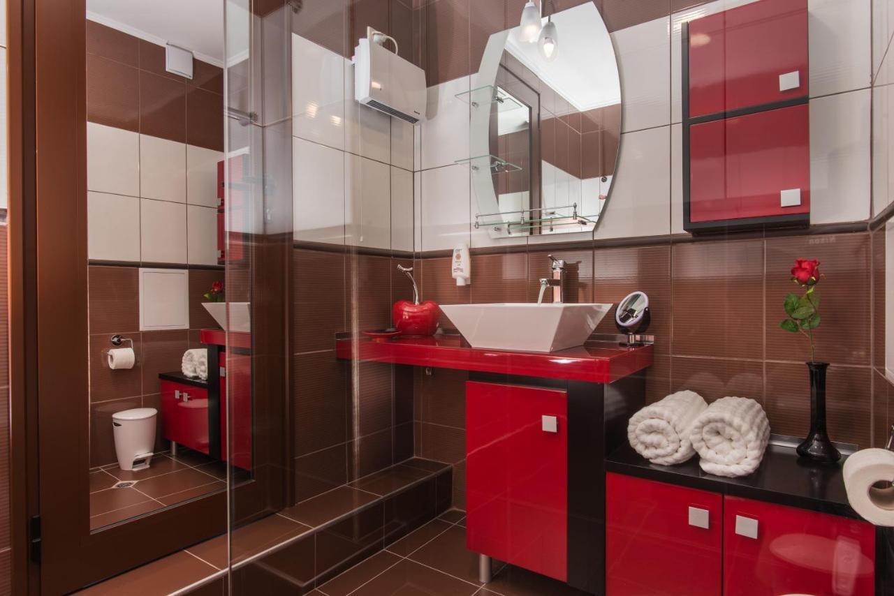 Hotel Villa Magus Kladnitsa Экстерьер фото